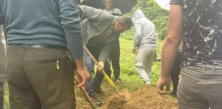 I nebo je plakalo: Ljekari u Konjicu ub1Ii 11-mjesečnu bebu, slučaj žele da zataškaju, sistem ih štiti? Krive roditelje I nebo je plakalo: Ljekari u Konjicu ub1Ii 11-mjesečnu bebu, slučaj žele da zataškaju, sistem ih štiti? Krive roditelje - featured image