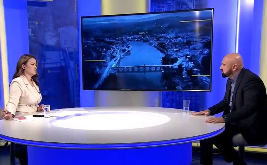 Žestok okršaj ministra Isaka i voditeljice: ‘Sačekajte gospođo ili gospođice. Ovo je neprofesionalno’ - featured image Žestok okršaj ministra Isaka i voditeljice: ‘Sačekajte gospođo ili gospođice. Ovo je neprofesionalno’ - featured image