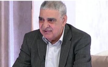 “BRUKA I SRAMOTA, ŠTA SEBI DOPUŠTA JEDAN UMETNIK” Video Ljube Aličića zapalio mreže: Sram ga bilo… "BRUKA I SRAMOTA, ŠTA SEBI DOPUŠTA JEDAN UMETNIK" Video Ljube Aličića zapalio mreže: Sram ga bilo... - featured image