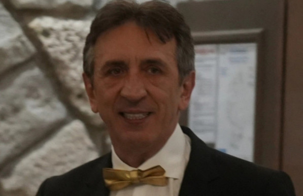 IZNENADIT ĆETE SE KADA SAZNATE KOLIKO GODINA IMA ŽIKA JAKŠIĆ! Svi misle da je mlađi, nije ni čudo što je pao u p0stelju, raspada se živ – isplivala slika - featured image IZNENADIT ĆETE SE KADA SAZNATE KOLIKO GODINA IMA ŽIKA JAKŠIĆ! Svi misle da je mlađi, nije ni čudo što je pao u p0stelju, raspada se živ – isplivala slika - featured image