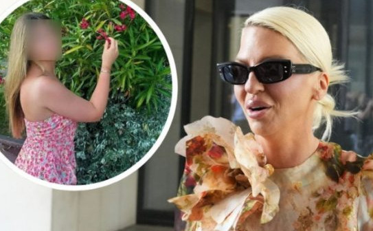 Jelena je nemoćna: Nika donela odluku, pIjunula majku, niko ne može da promeni njeno mišljenje! Zbog veze sa ovim poznatim PJEVAČEM Jelena je van sebe - featured image Jelena je nemoćna: Nika donela odluku, pIjunula majku, niko ne može da promeni njeno mišljenje! Zbog veze sa ovim poznatim PJEVAČEM Jelena je van sebe - featured image