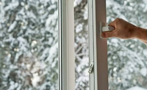 AKO IMATE PVC PROZORE, OVO MORATE DA ZNATE: Podesite ih na ZIMSKI REŽIM i bit će vam duplo toplije - featured image AKO IMATE PVC PROZORE, OVO MORATE DA ZNATE: Podesite ih na ZIMSKI REŽIM i bit će vam duplo toplije - featured image