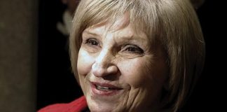 Tuga na Novom gr0blju: Legendo, počivaj u miru.. Tuga na Novom gr0blju: Legendo, počivaj u miru.. - featured image