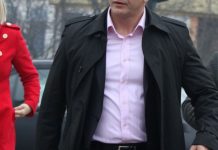 I KARLEUŠA SE VIĐALA SA NASEROM ORIĆEM! Pevačica sve priznala! I KARLEUŠA SE VIĐALA SA NASEROM ORIĆEM! Pevačica sve priznala! - featured image