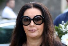 SRAMOTNO! DRAGANA MIRKOVIĆ MR’TVA PIJANA PRIZNALA SA KOLIKO MUŠKARAC JE OPŠTILA: H0ROR ŠTA SU JOJ SVE RADILI! SRAMOTNO! DRAGANA MIRKOVIĆ MR’TVA PIJANA PRIZNALA SA KOLIKO MUŠKARAC JE OPŠTILA: H0ROR ŠTA SU JOJ SVE RADILI! - featured image