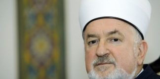 Bivši reis Mustafa ef. Cerić poručio Bošnjacima: “Kupujte što više stanova u RS-u” Bivši reis Mustafa ef. Cerić poručio Bošnjacima: "Kupujte što više stanova u RS-u" - featured image