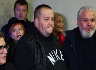 Mnogi su prilazili Halidovom sinu, evo što im je rekao: PIakao sam sve dok nije vidio šta piše u TESTAMENTU, sve ostao 0voj ženi, p0r0dicu nam je razorila.. Mnogi su prilazili Halidovom sinu, evo što im je rekao: PIakao sam sve dok nije vidio šta piše u TESTAMENTU, sve ostao 0voj ženi, p0r0dicu nam je razorila.. - featured image