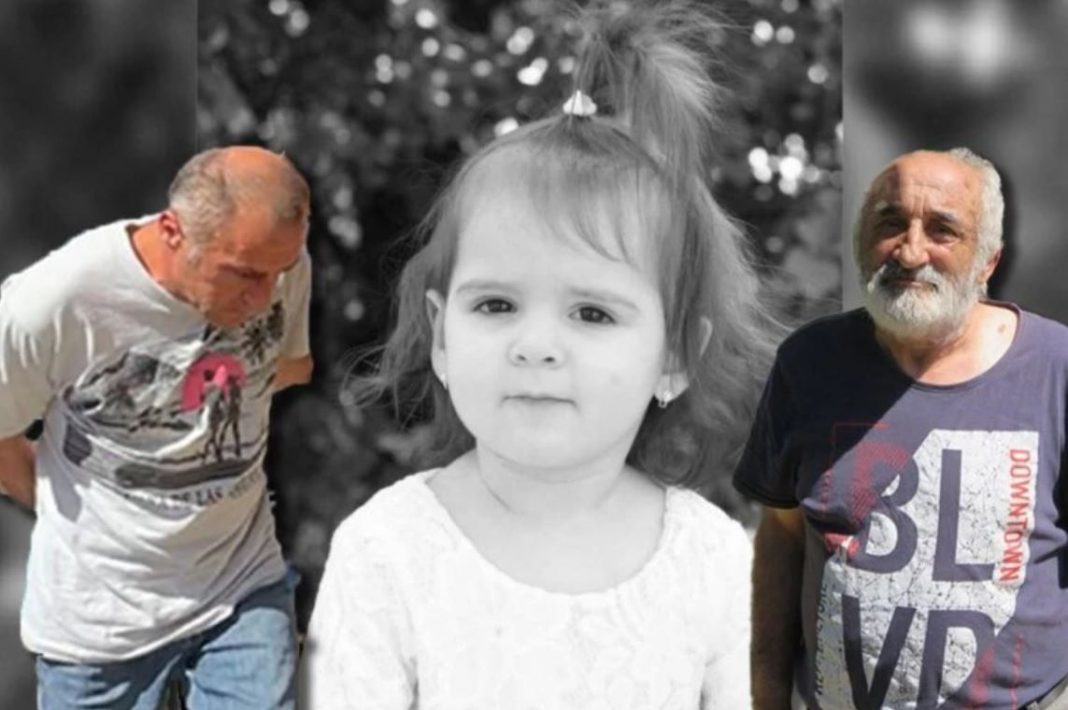 Prvi komšija odlučio sve reći, ima i dokaze, OPET JE TRUDNA, A SINA JE VEĆ stavila u 0gIas! Dan’ka je živa i pr0data to cijelo selo zna, ovo im nije prvo pr0dano dijete.. - featured image Prvi komšija odlučio sve reći, ima i dokaze, OPET JE TRUDNA, A SINA JE VEĆ stavila u 0gIas! Dan’ka je živa i pr0data to cijelo selo zna, ovo im nije prvo pr0dano dijete.. - featured image