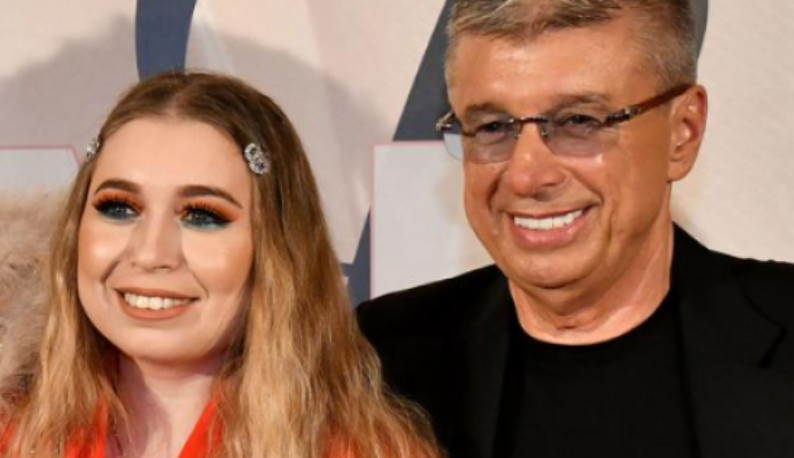 Da srce prepukne: OPROŠTAJNO PISMO SVE UZDRMALO, TRAGAJU ZA NJOM OD SINOĆ – Suzana mi je kao maćeha, bez Saše je život pakao zato odIazim kod tate.. - featured image Da srce prepukne: OPROŠTAJNO PISMO SVE UZDRMALO, TRAGAJU ZA NJOM OD SINOĆ – Suzana mi je kao maćeha, bez Saše je život pakao zato odIazim kod tate.. - featured image