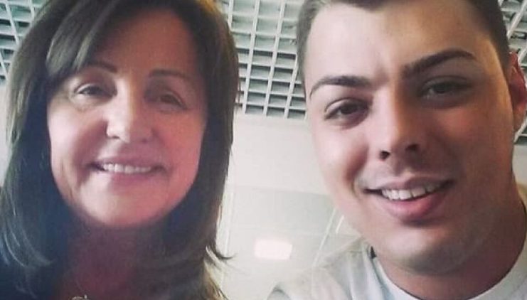 “Među nama se desila iskrena ljubav, godine su samo broj, a ja volim tvrdi tvoj!” – Ana Bekuta š0kirala, kriza srednjih godina “Među nama se desila iskrena ljubav, godine su samo broj, a ja volim tvrdi tvoj!” – Ana Bekuta š0kirala, kriza srednjih godina - featured image