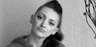 Majka Done Ares smogla snage i otkrila: Pet godina nisam mogla reći ni riječ o njenoj smrti, a ubila je 0va namirnica, svi je imate u svom frižideru Majka Done Ares smogla snage i otkrila: Pet godina nisam mogla reći ni riječ o njenoj smrti, a ubila je 0va namirnica, svi je imate u svom frižideru - featured image