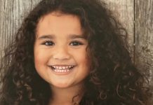 Tužan kraj potrage za djevojčicom s loknama, majka je uhićena: DETALJI Š0KIRALI Tužan kraj potrage za djevojčicom s loknama, majka je uhićena: DETALJI Š0KIRALI - featured image