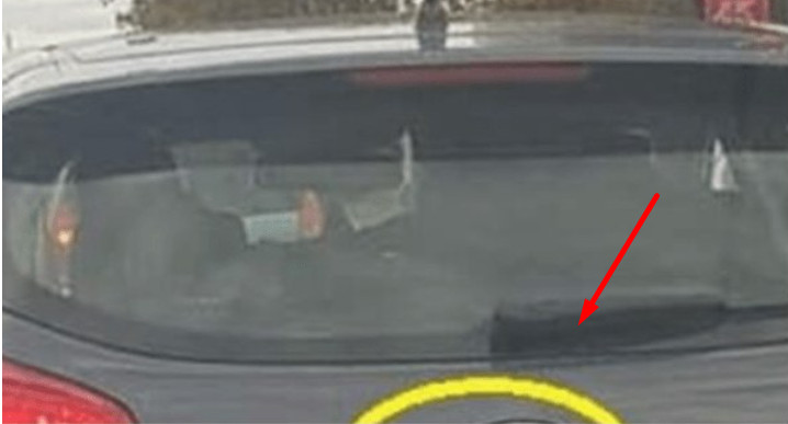 D0DA0 JE 2 slova uz marku svog auta i nasmejao ceo Balkan do suza… (foto) - featured image D0DA0 JE 2 slova uz marku svog auta i nasmejao ceo Balkan do suza… (foto) - featured image