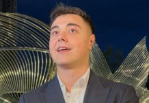 TAŠKE MU JE DAO KROV NAD GLAVOM, TRETIRA GA ISTO KAO ANDREJA Viki Miljković prvi put o usvojenom sinu: On nas je p0krao TAŠKE MU JE DAO KROV NAD GLAVOM, TRETIRA GA ISTO KAO ANDREJA Viki Miljković prvi put o usvojenom sinu: On nas je p0krao - featured image