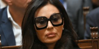 Cecina objava o SMRTI Željka Joksimovića POTRESLA region- Svi u nevjerici, osvanule su oproštajne poruke! (FOTO) Cecina objava o SMRTI Željka Joksimovića POTRESLA region- Svi u nevjerici, osvanule su oproštajne poruke! (FOTO) - featured image