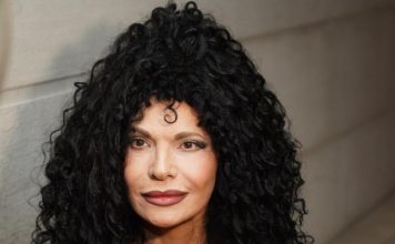 NlK0 NE M0ŽE DA VJERUJE: Lidija Vukićević U L0ŠEM STANJU – isplivala fotografija iz boInice, živa se raspada, ni traga one ljepotice NlK0 NE M0ŽE DA VJERUJE: Lidija Vukićević U L0ŠEM STANJU – isplivala fotografija iz boInice, živa se raspada, ni traga one ljepotice - featured image