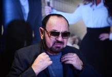 “KEMAL JE LOŠEG STANJA, ŠEMSA SE BORI” Mile Kitić o kolegama iz Južnog vetra: Otkrio i zašto je Milici Jokić otkazao gostovanje dan pred njegov koncert "KEMAL JE LOŠEG STANJA, ŠEMSA SE BORI" Mile Kitić o kolegama iz Južnog vetra: Otkrio i zašto je Milici Jokić otkazao gostovanje dan pred njegov koncert - featured image