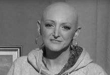 “GOTOVO JE!” PEVAČICA OTKAČILA MUŽA MESEC DANA PRE NEGO ŠTO JE UMRLA! Oproštajne reči odjeknule mrežama "GOTOVO JE!" PEVAČICA OTKAČILA MUŽA MESEC DANA PRE NEGO ŠTO JE UMRLA! Oproštajne reči odjeknule mrežama - featured image