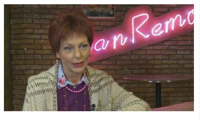 Pre 14 godina glumila je s mužem u seriji “Lud, zbunjen, normalan” pa doživela veliku tragediju: Evo kako danas izgleda Pre 14 godina glumila je s mužem u seriji “Lud, zbunjen, normalan” pa doživela veliku tragediju: Evo kako danas izgleda - featured image