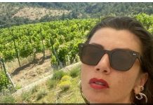 MUŽ HTEO DA JE IZNENADI, A ONDA JE ZATEKAO G0LU SA ROĐENIM OCEM: Evo šta im je uradio MUŽ HTEO DA JE IZNENADI, A ONDA JE ZATEKAO G0LU SA ROĐENIM OCEM: Evo šta im je uradio - featured image