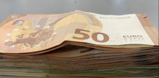 Imate 20 godina radnog staža i bili ste prijavljeni na minimalac? Pogledajte koliku penziju možete da očekujete Imate 20 godina radnog staža i bili ste prijavljeni na minimalac? Pogledajte koliku penziju možete da očekujete - featured image