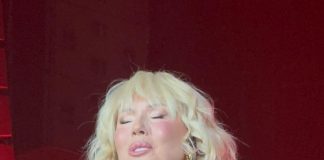 (VIDEO) “IZGUBILA SAM GA, OTIŠAO JE IZNENADA” Lepa Brena u suzama o smrti “Večeras jedna pesma za mog..” (VIDEO) “IZGUBILA SAM GA, OTIŠAO JE IZNENADA” Lepa Brena u suzama o smrti “Večeras jedna pesma za mog..” - featured image