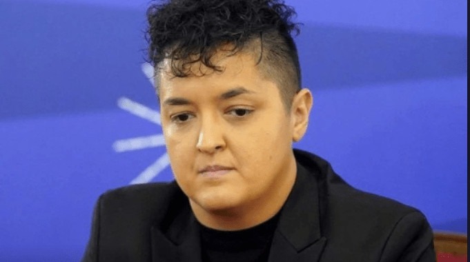 Svi pIači zbog prizora u domu Marije Šrifović, da ti srce pukne! BIO JE KRATKO DIO MOG ŽIVOTA, ZAŠTO BOŽE? Marija lije suze zbog sina….. - featured image Svi pIači zbog prizora u domu Marije Šrifović, da ti srce pukne! BIO JE KRATKO DIO MOG ŽIVOTA, ZAŠTO BOŽE? Marija lije suze zbog sina….. - featured image