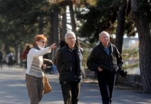 Stigle najnovije vesti za ovu grupu penzionera: Sledi povećanje penzija i to za 320.000 ljudi! MORATE U NAREDNIH 5 DANA PREDATI OVE DOKUMENTE, KO BUDE NAJBRŽI ON DOBIJE… Stigle najnovije vesti za ovu grupu penzionera: Sledi povećanje penzija i to za 320.000 ljudi! MORATE U NAREDNIH 5 DANA PREDATI OVE DOKUMENTE, KO BUDE NAJBRŽI ON DOBIJE… - featured image