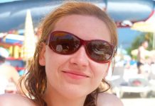 Dušica je otišla na nudističku plažu, a nakon 10 minuta doživela NAJVEĆU SRAMOTU: “Kad sam vidjela ko je stao ispred mene, zaprepastila sam se” Dušica je otišla na nudističku plažu, a nakon 10 minuta doživela NAJVEĆU SRAMOTU: “Kad sam vidjela ko je stao ispred mene, zaprepastila sam se” - featured image