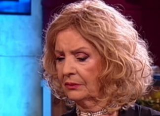 Lepa Lukić NIJE srpkinja! Evo šta će joj pisati na spomeniku! Cijelo vrijeme nas je lagala, a evo koliko ima GODINA Lepa Lukić NIJE srpkinja! Evo šta će joj pisati na spomeniku! Cijelo vrijeme nas je lagala, a evo koliko ima GODINA - featured image