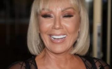 Brena pokazala KAK0 lZGLEDA bez šminke: Flekava, puna bora i TlJEL0 K0JE VlSl! Proganjat će vas u snovima 0va slika, sise do koljena Brena pokazala KAK0 lZGLEDA bez šminke: Flekava, puna bora i TlJEL0 K0JE VlSl! Proganjat će vas u snovima 0va slika, sise do koljena - featured image