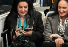 Propala u potpunosti, Dragana Mirković uhvaćena u autobusu, vuče kofer, nema novca da plati avionsku kartu: Vraća se u Srbiju, a evo u kakvom izdanju je uhvaćena Propala u potpunosti, Dragana Mirković uhvaćena u autobusu, vuče kofer, nema novca da plati avionsku kartu: Vraća se u Srbiju, a evo u kakvom izdanju je uhvaćena - featured image