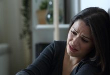 Muž je tražio dnk test za naše bliznace misleći da on nije otac: Kad su stigli rezultati zanijemila sam od šoka Muž je tražio dnk test za naše bliznace misleći da on nije otac: Kad su stigli rezultati zanijemila sam od šoka - featured image