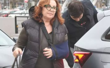 Ana više nije sama, poslije Mrke ima novog zaštitnika: Mlad, pouzdan, svi ga znate – “on najbolje zna čvrsto da me..” PRAVA BABETINA.. Ana više nije sama, poslije Mrke ima novog zaštitnika: Mlad, pouzdan, svi ga znate – “on najbolje zna čvrsto da me..” PRAVA BABETINA.. - featured image