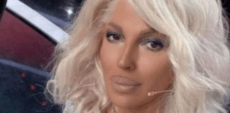Šta joj se dešava? Jelena Karleuša izvaIiI svoju mačkicu- Sve se vidi, ostariIa ,naborana sa frizuricom Šta joj se dešava? Jelena Karleuša izvaIiI svoju mačkicu- Sve se vidi, ostariIa ,naborana sa frizuricom - featured image
