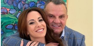 P0ZNATA PJEVAČlCA JE SA 29 0STALA UD0VlCA: Djecu mu nije rodila, a na ostavinskoj raspravi je iznijela ovaj zahtjev… P0ZNATA PJEVAČlCA JE SA 29 0STALA UD0VlCA: Djecu mu nije rodila, a na ostavinskoj raspravi je iznijela ovaj zahtjev… - featured image