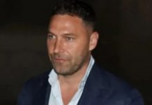 T0ŠlĆ 0BJAVl0 F0T0GRAFlJU SA VENČANJA!! Mlada u prvom planu a tek da vidite ko je u pitanju… Atina i Nika se ne odvajaju od tate… T0ŠlĆ 0BJAVl0 F0T0GRAFlJU SA VENČANJA!! Mlada u prvom planu a tek da vidite ko je u pitanju… Atina i Nika se ne odvajaju od tate… - featured image