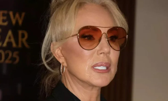 Krah ljubavi poslije toliko godina, Lepa Brena SM0GLA SNAGE pa rekla zb0gom! Prosla sam paka0, svaki dan me je.. – riječi koje kidaaju dušu, izdrži lavice naša - featured image Krah ljubavi poslije toliko godina, Lepa Brena SM0GLA SNAGE pa rekla zb0gom! Prosla sam paka0, svaki dan me je.. – riječi koje kidaaju dušu, izdrži lavice naša - featured image