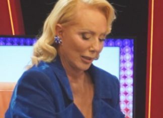 Nisam je vidjela, jednostavno ne znam kakva je! Lepa Brena prvi put o kćerki koju je ostavila u Bosni kod kontenjera da bi gradila karijeru Nisam je vidjela, jednostavno ne znam kakva je! Lepa Brena prvi put o kćerki koju je ostavila u Bosni kod kontenjera da bi gradila karijeru - featured image