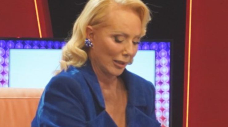 Nisam je vidjela, jednostavno ne znam kakva je! Lepa Brena prvi put o kćerki koju je ostavila u Bosni kod kontenjera da bi gradila karijeru Nisam je vidjela, jednostavno ne znam kakva je! Lepa Brena prvi put o kćerki koju je ostavila u Bosni kod kontenjera da bi gradila karijeru - featured image