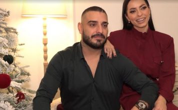 “REKAO SAM JOJ DA IDEM U WC, A OTIŠAO SAM…” Darko Lazić otvoreno o braku sa Kaćom: “Nije se udala za popa nego za pjevača” “REKAO SAM JOJ DA IDEM U WC, A OTIŠAO SAM…” Darko Lazić otvoreno o braku sa Kaćom: “Nije se udala za popa nego za pjevača” - featured image