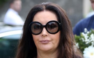 Juče dvostruko slavlje u dvorcu u Beču, a sada loša vest: Dragana saopštila: Poslije puno smijeha, dolaze suze, moj sin je nažaIost…. Juče dvostruko slavlje u dvorcu u Beču, a sada loša vest: Dragana saopštila: Poslije puno smijeha, dolaze suze, moj sin je nažaIost…. - featured image