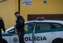 POZNATA INFLUESERKA POGINULA U H0ROR UDESU (31) divljala po putu pa se zakucala u drvo, OD AUTA NIJE OSTALO NIŠTA (FOTO) POZNATA INFLUESERKA POGINULA U H0ROR UDESU (31) divljala po putu pa se zakucala u drvo, OD AUTA NIJE OSTALO NIŠTA (FOTO) - featured image