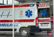 BEBA SE OTROVALA U VRTIĆU Drama: Baka greškom sipala benzin u flašicu za vodu?! Hitno prebačena u bolnicu BEBA SE OTROVALA U VRTIĆU Drama: Baka greškom sipala benzin u flašicu za vodu?! Hitno prebačena u bolnicu - featured image