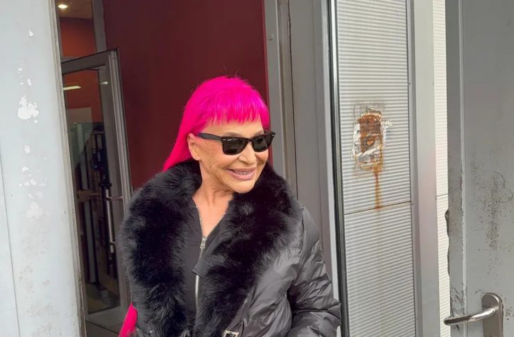 “Mi čekamo bebu!” Zbog vijesti koju je objavila Zorica Brunclik, svi su zanijemili: I Kemiš odmah pomenut “Mi čekamo bebu!” Zbog vijesti koju je objavila Zorica Brunclik, svi su zanijemili: I Kemiš odmah pomenut - featured image