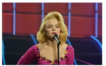 Bleda, stara i naborana: Šta se desilo najlepšoj pevačici bivše Jugoslavije, godine je pregazile FOTO Bleda, stara i naborana: Šta se desilo najlepšoj pevačici bivše Jugoslavije, godine je pregazile FOTO - featured image