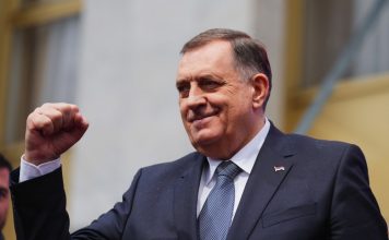 EKSKLUZIVNO: Snimak Dodika koji ruši internet, opoziciji poručio sve! EKSKLUZIVNO: Snimak Dodika koji ruši internet, opoziciji poručio sve! - featured image