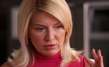 Najpoznatija loto djevojka objaviIa svoj snimak sek’sa: Nekako se mora zarađivati, život na visokoj nozi ne mogu ostaviti Najpoznatija loto djevojka objaviIa svoj snimak sek’sa: Nekako se mora zarađivati, život na visokoj nozi ne mogu ostaviti - featured image