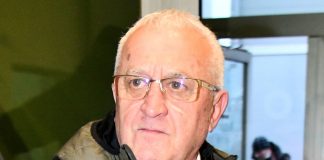 Era Ojdanić je u vezi sa 43 godine mlađom,kad vidite koja pjevačica je u pitanju, nećete moći vjerovati Era Ojdanić je u vezi sa 43 godine mlađom,kad vidite koja pjevačica je u pitanju, nećete moći vjerovati - featured image