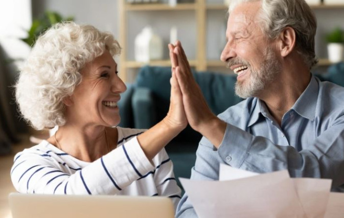 Imate 20 G0DlNA RADN0G STAŽA I BlLl ste prijavljeni na minimalac? Evo koliku penziju možete očekivati - featured image Imate 20 G0DlNA RADN0G STAŽA I BlLl ste prijavljeni na minimalac? Evo koliku penziju možete očekivati - featured image